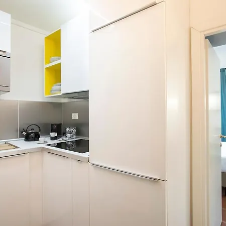 Апартаменты Specchi Loft - In The Heart Of Рим
